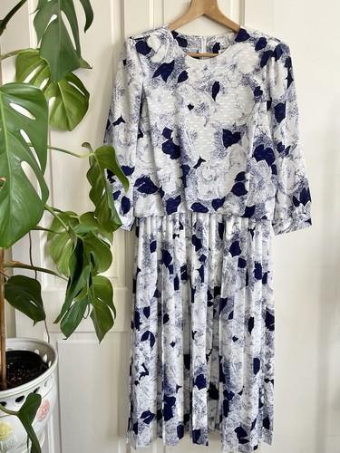 Vintage navy white s - vintage,