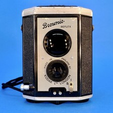 VINTAGE KODAK BROWNIE REFLEX
