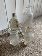 4x Vintage Glass Bottles, paste jars, Venos lightning cough cure, Harpic
