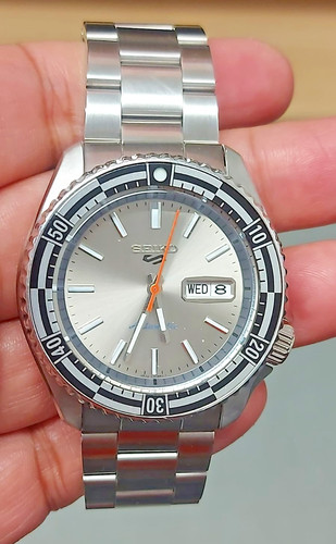 Seiko sports skx - seiko,