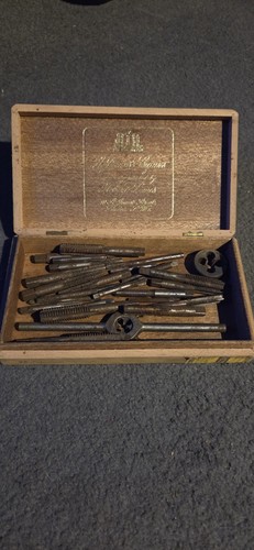 Vintage job lot - lot, tap
