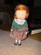 EDEN DOLL MADELINE 8"