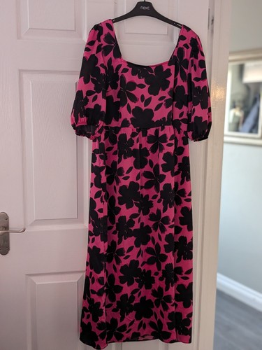 Pretty pink and - pink, black