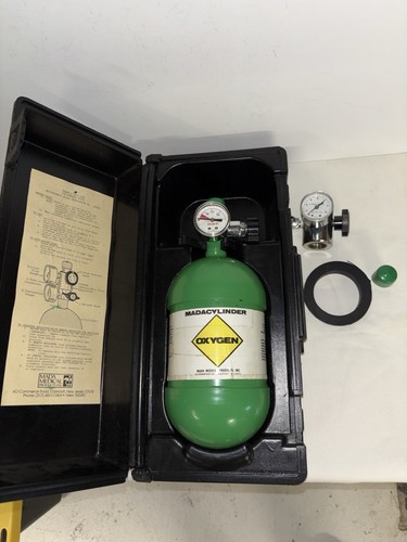 Portable oxygen unit mada - oxygen,