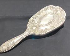 VINTAGE SILVER PLATED ORNATE EMBOSSED DESIGN HAIRBRUSH HEAVY GOOD QUALITY