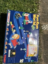 TOMY Fun Run World My Town