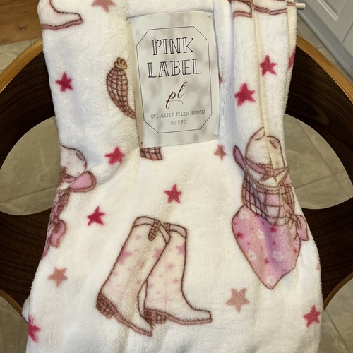 Pink cowgirl plush throw - pink,