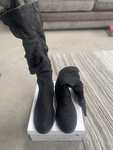 Swede knee length boots - swede,
