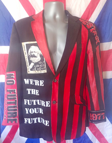 Seditionarie red black striped - seditionarie,