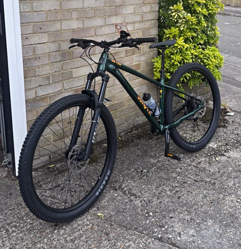 Whyte secta - , r