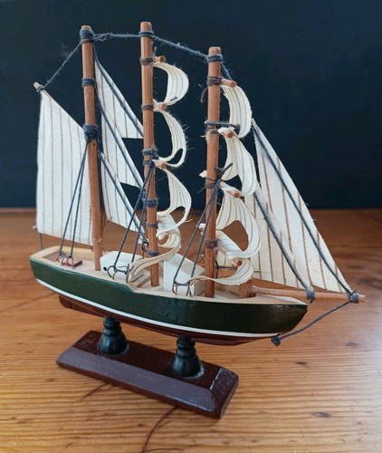 Vintage wooden miniature - vintage,
