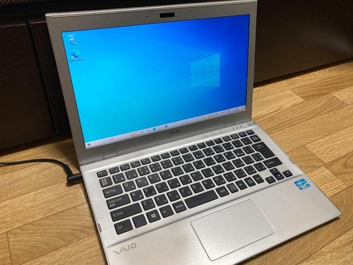 Sony vaio laptop - as,