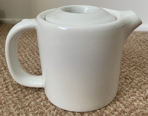 White ceramic pot - for, swan