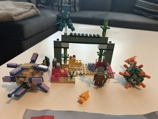 LEGO Minecraft 21180 the Guardian Battle Building Set
