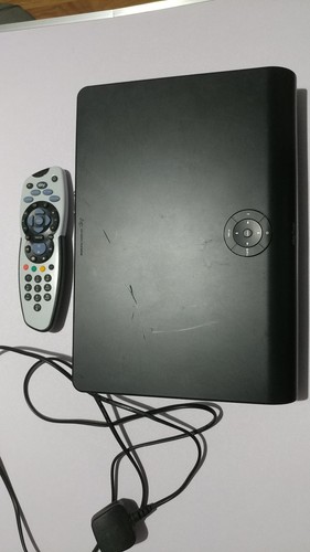 Sky plus box drx890 with - sky,