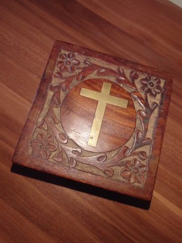 Old wooden carved - old,