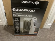 Daewoo Mini Oil Filled Radiator Portable 6 Fin Heater 800W Thermostat White