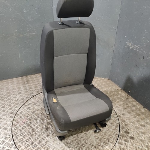 Transporter driver seat - t6,