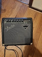 Fender bullet 150 AMP