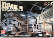 AMT SPACE 1999 Moonbase Alpha Model Kit UNMADE/COMPLETE