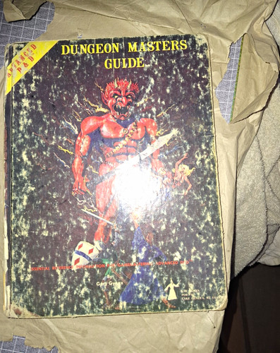 Tsr dungeon masters guide d - masters,