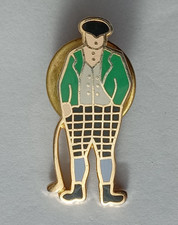 Golf Golfing Figure Sports Enamel Lapel Pin Badge.    PB5-857