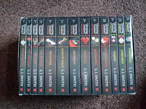 Vampire diaries the complete - vampire,