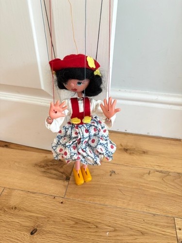 Pelham puppets tyrolean - puppets,