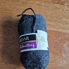 sirdar double knitting wool