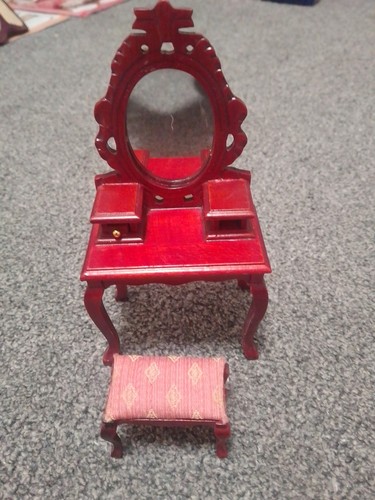 Victorian dolls house dressing - dolls,