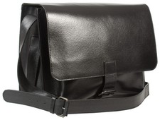 BLACK LEATHER MESSENGER BAG