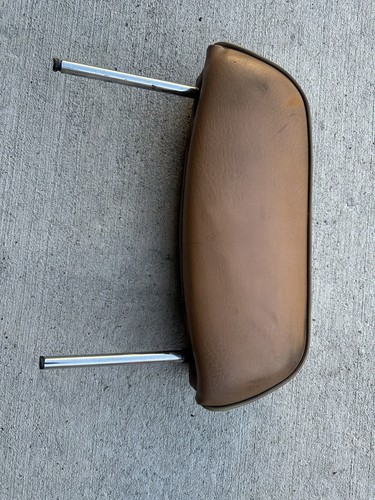 Volvo p1800 1800 - e, headrest