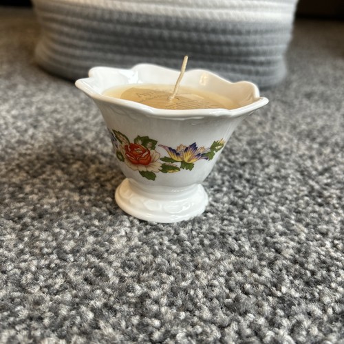 Pretty aynsley china candle - china,