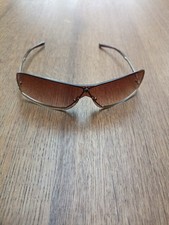 Gucci Unisex Sunglasses GG 1709/S Unusual Design Good Condition with case.