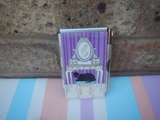 VINTAGE SMALL METAL NOTEPAD WITH PEN CAT DESIGN