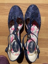 Gorgeous Joe Browns T-Bar Size