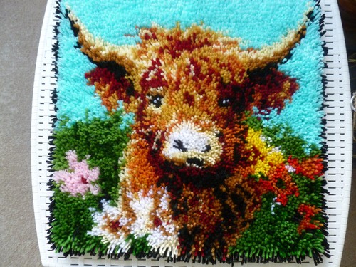 Latch hook cushion cover - latch,