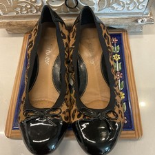 CLARKS SOFTWEAR LOW HEELS