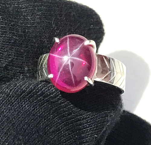 Natural red star ruby ring - red,