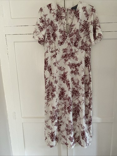 Beautiful dress cream and - dress,