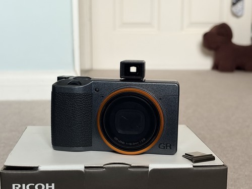 Ricoh griii street edition - street,
