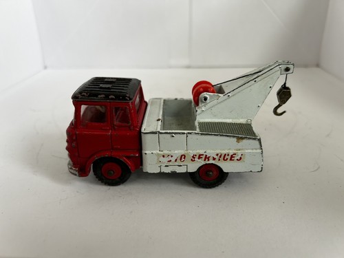 Dinky toys 434 bedford - no, auto