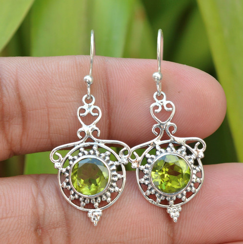 Peridot gemstone earring 925 - peridot,