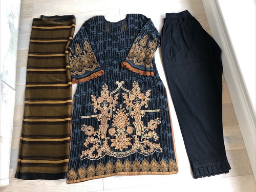 Designer pakistani kameez