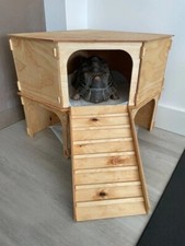 Two Storey Tortoise Corner