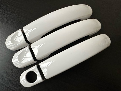 Gloss white door - handle, covers
