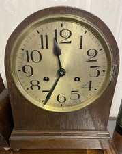 Vintage Round Top Mantle Clock