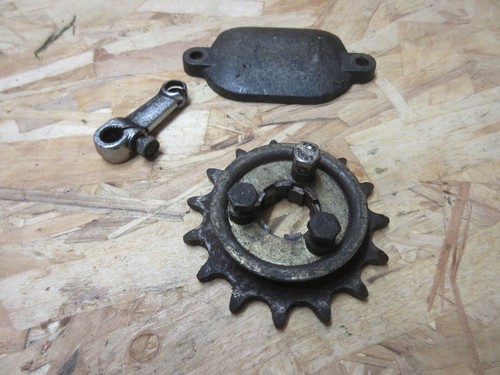 Suzuki dr750 odd bits - dr750,