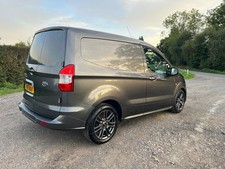 Ford Transit Courier Sport
