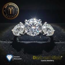 2CT MOISSANITE SILVER RING